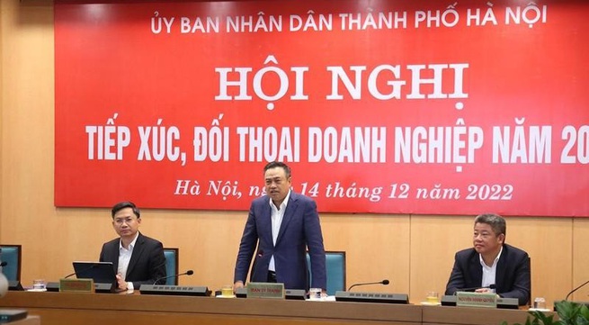 Hanoi pledges to address difficulties facing businesses