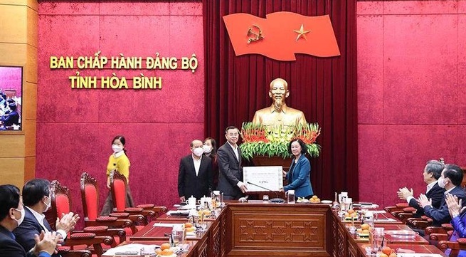 Senior Party official pays working visit to Hoa Binh Province