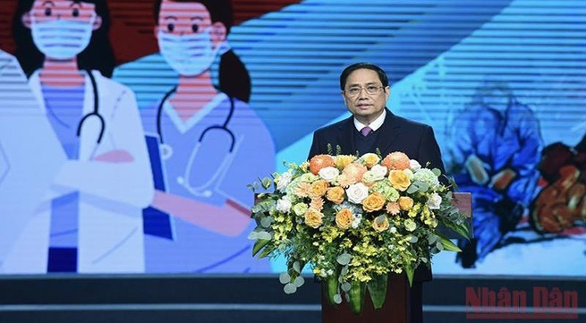 Prime Minister lauds medical workers’ dedication to public health