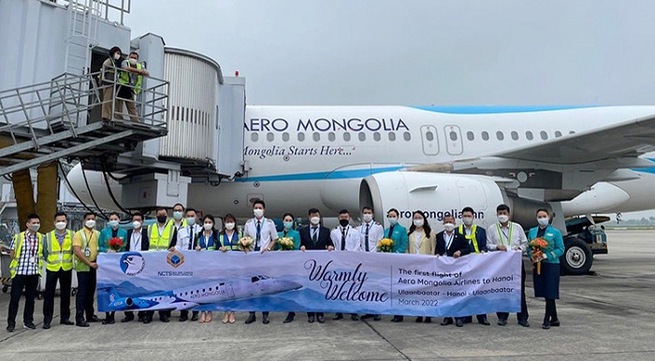 Flight carries first Mongolian visitors to Vietnam since COVID-19 outbreak