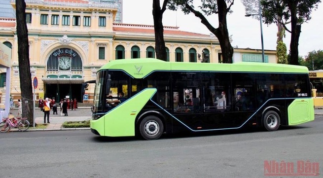 Ho Chi Minh City to launch first electric bus route next week
