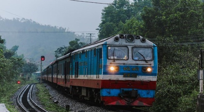 Hanoi-Lao Cai train service resumed after months of suspension