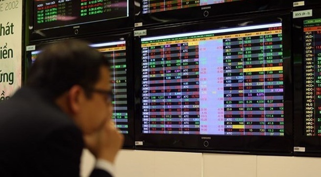 Vietnam’s daily stock trading value ranks second in ASEAN