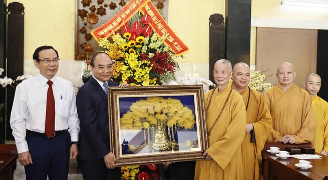 State President, VFF leader congratulate Buddhists on Lord Buddha’s birthday