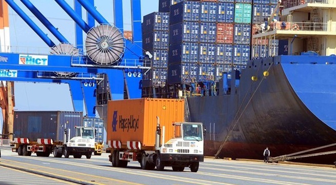 Vietnam enjoys trade surplus of 710 million USD in six months
