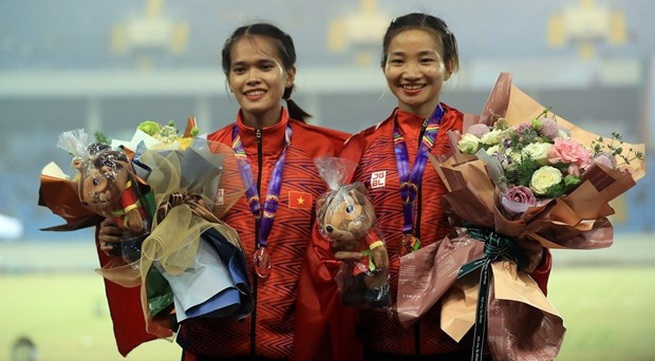 Vietnam temporarily leads medal tally at SEA Games 31