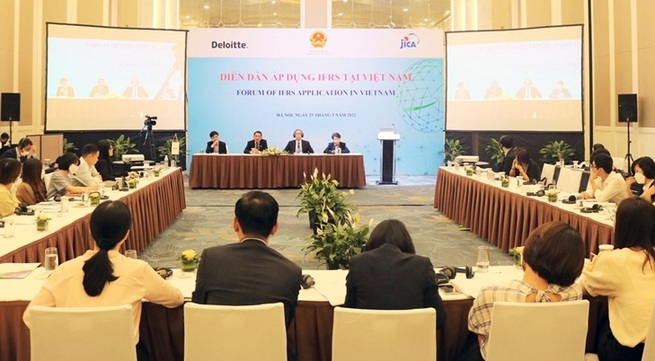 Forum promotes application of international financial reporting standards in Vietnam