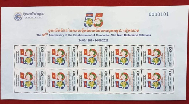 Stamps issued to mark anniversary of Vietnam-Cambodia diplomatic ties