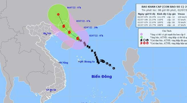 Storm Chaba at shock level 15, 410km from Quang Ninh