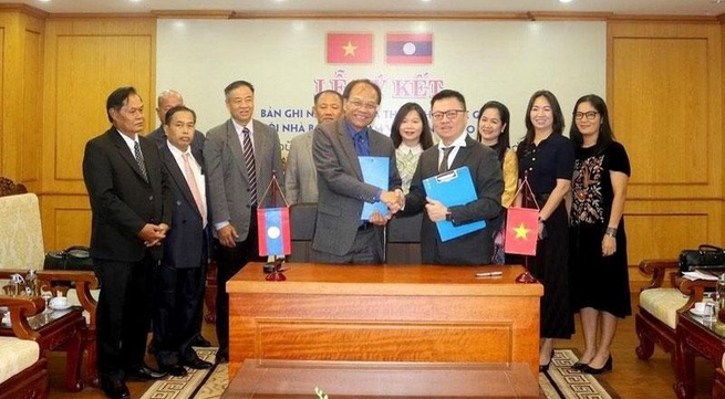 Vietnam and Laos promote cooperation in journalism