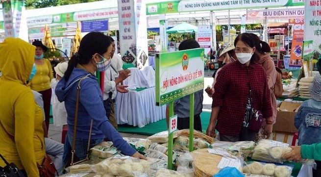 Quang Nam trade fair showcases local agricultural products