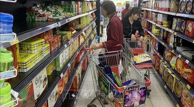 Eight-month revenue from retail, services up 19.3%