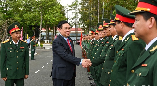 NA leader pays pre-Tet visit to armed forces of An Giang province