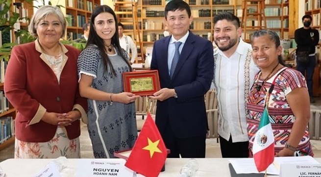 Vietnam looks to boost cooperation with Mexican locality