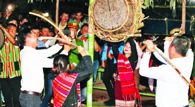 Quang Binh promotes tourism development in ethnic minority areas