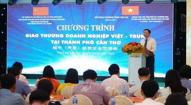 Vietnam-China trade exchange opens in Can Tho