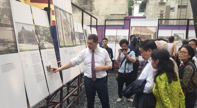 Photo exhibition features Hanoi in early 20th century