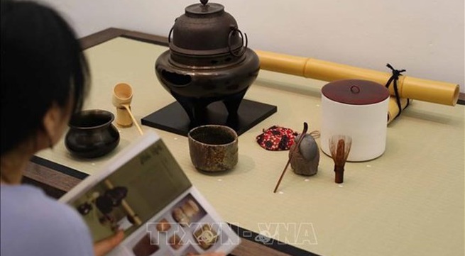 Japanese pottery exhibition opens in Hanoi