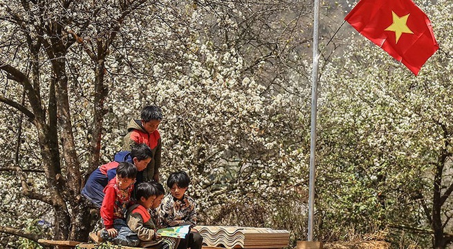 Two reading rooms to be built in Ha Giang to promote reading habits of local students