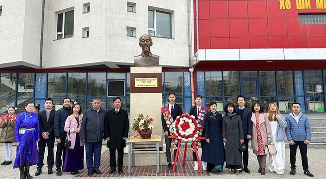 President Ho Chi Minh’s birth anniversary marked in Mongolia