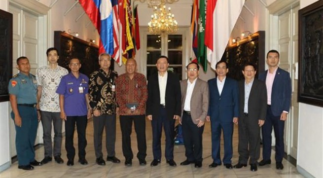 Vietnam, Indonesia discuss religious, ethnic issues