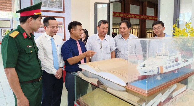 Quang Nam: Exhibition on Hoang Sa and Truong Sa opens in Nui Thanh District