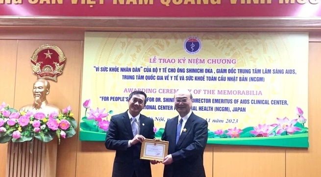 JICA project chief advisor receives Vietnam's commemorative medal