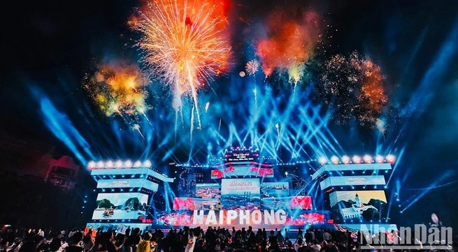 Hai Phong to set off fireworks to greet New Year 2024