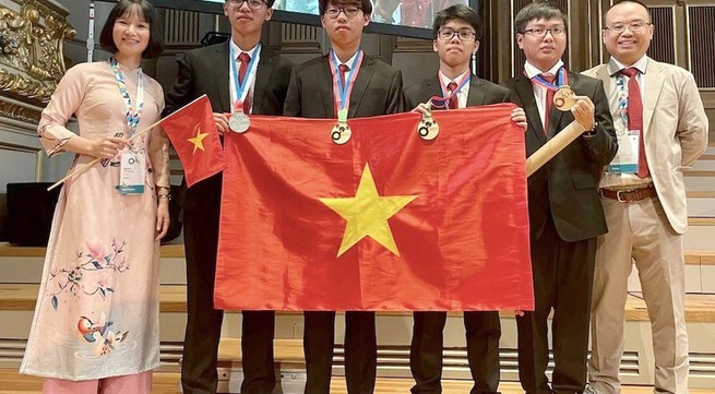 Vietnamese students win gold medals at 2023 International Chemistry Olympiad