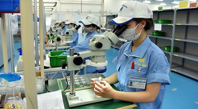 Vietnam lures over 16 billion USD in foreign investment in 7 months