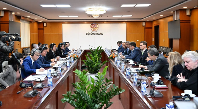 Vietnam, Germany boost cooperation in industry, trade, energy
