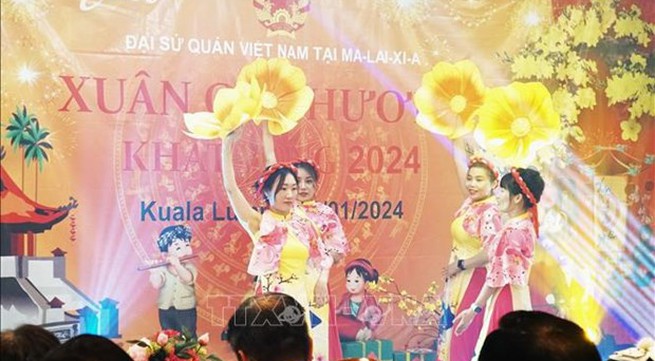Vietnamese in Malaysia, Brunei enjoy Tet