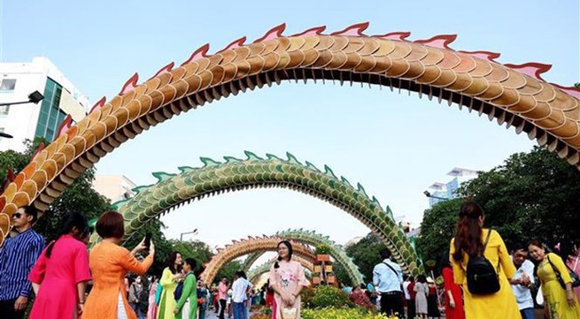 HCM City’s Nguyen Hue flower street attracts over 1.2 million visitors during Tet
