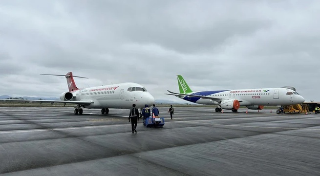 Comac Airshow makes debut in Vietnam