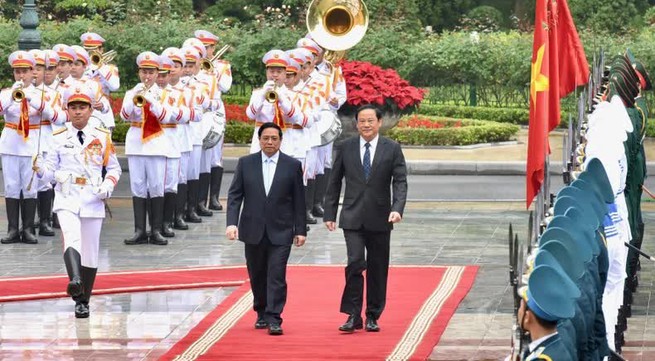PM Pham Minh Chinh hosts welcome ceremony for Lao counterpart