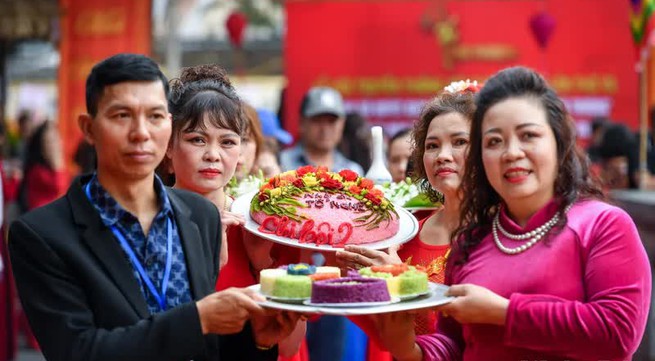 [In Pictures] Steamed sticky rice festival in ancient village along the Red River