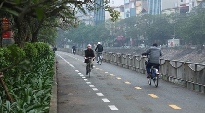 Hanoi pilots exclusive route for pedestrians, bicycles