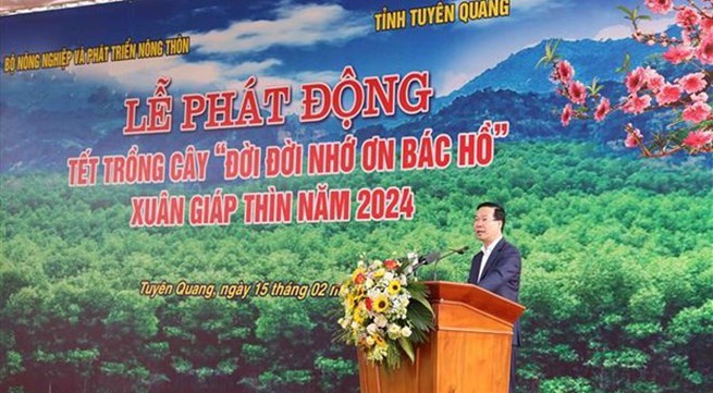 State President launches New Year tree planting festival in Tuyen Quang
