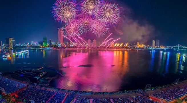 Int’l fireworks festival to bring back “sensory feast” to Da Nang