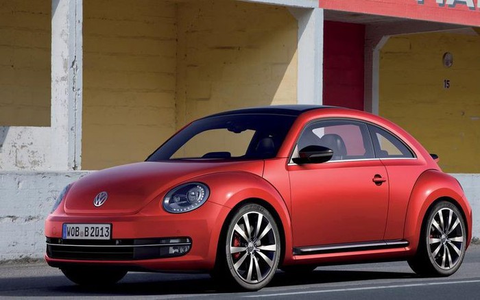 Hàng hiếm Volkswagen Beetle Dune được rao bán sau 5 năm tuổi với giá 14 tỷ  đồng