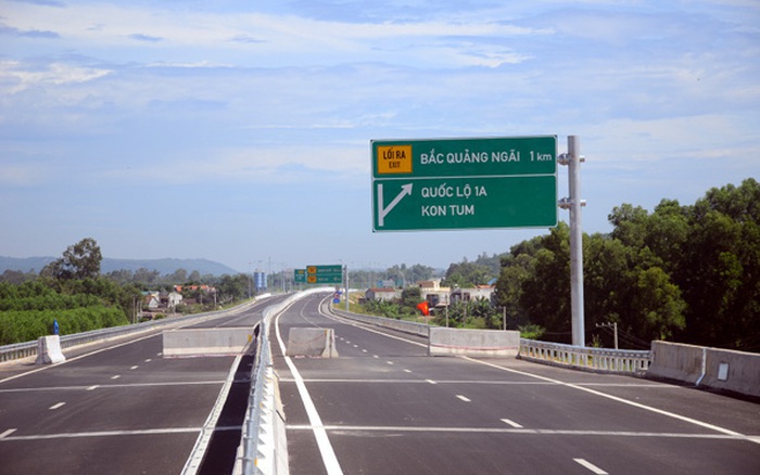 Quảng Ngãi - Hoài Nhơn cao tốc: \