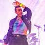 Chris Martin của Coldplay bị nhiễm trùng phổi nghiêm trọng