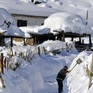 Tuyết rơi dày, băng lở ở nhiều vùng của Trung Quốc