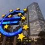 Lãi suất tăng gây khó khăn cho các ngân hàng châu Âu