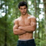Taylor Lautner thú nhận khoảng thời gian khó khăn khi tham gia "Chạng vạng"