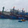 Hỗ trợ sửa chữa thành công tàu cá bị sự cố trên biển