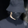 Jung Joon Young ra tù: Che kín mặt, tránh ánh nhìn của truyền thông