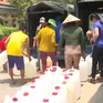 Người dân Đồng Tháp gửi nước sạch về Tiền Giang