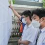 Hôm này (19/4), học sinh Hà Nội nộp phiếu đăng ký dự tuyển vào lớp 10