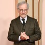 Steven Spielberg chuẩn bị đạo diễn bộ phim về UFO